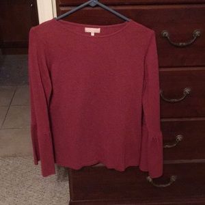Bell sleeve light weight sweater